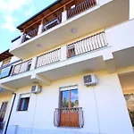 Bed and breakfast Arcadia 3*