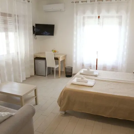 Arcadia Bed & Breakfast 3*