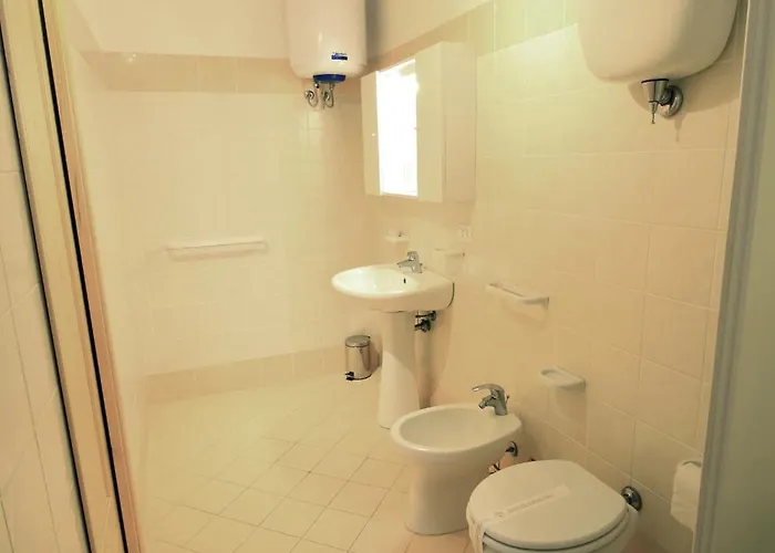 Arcadia Alojamento de Acomodação e Pequeno-almoço Tropea