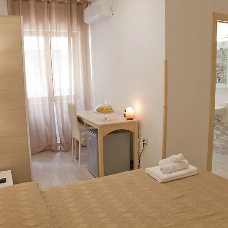 Bed & Breakfast Arcadia 3*