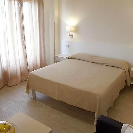 Arcadia Bed & Breakfast 3*