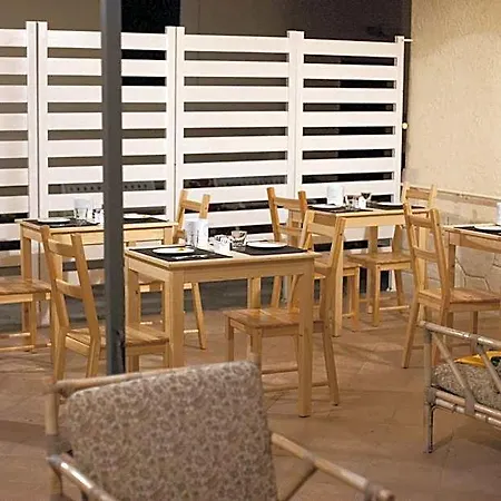 Arcadia 3*