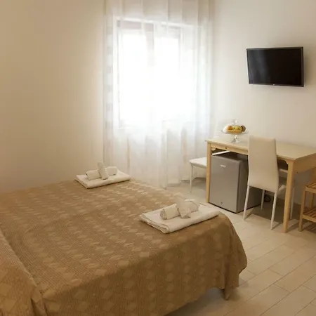 Couette-café Arcadia 3*